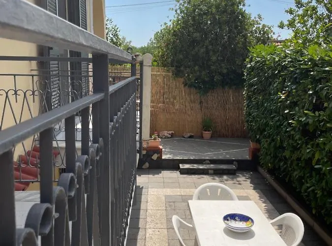 Holiday home Vesuvius Garden